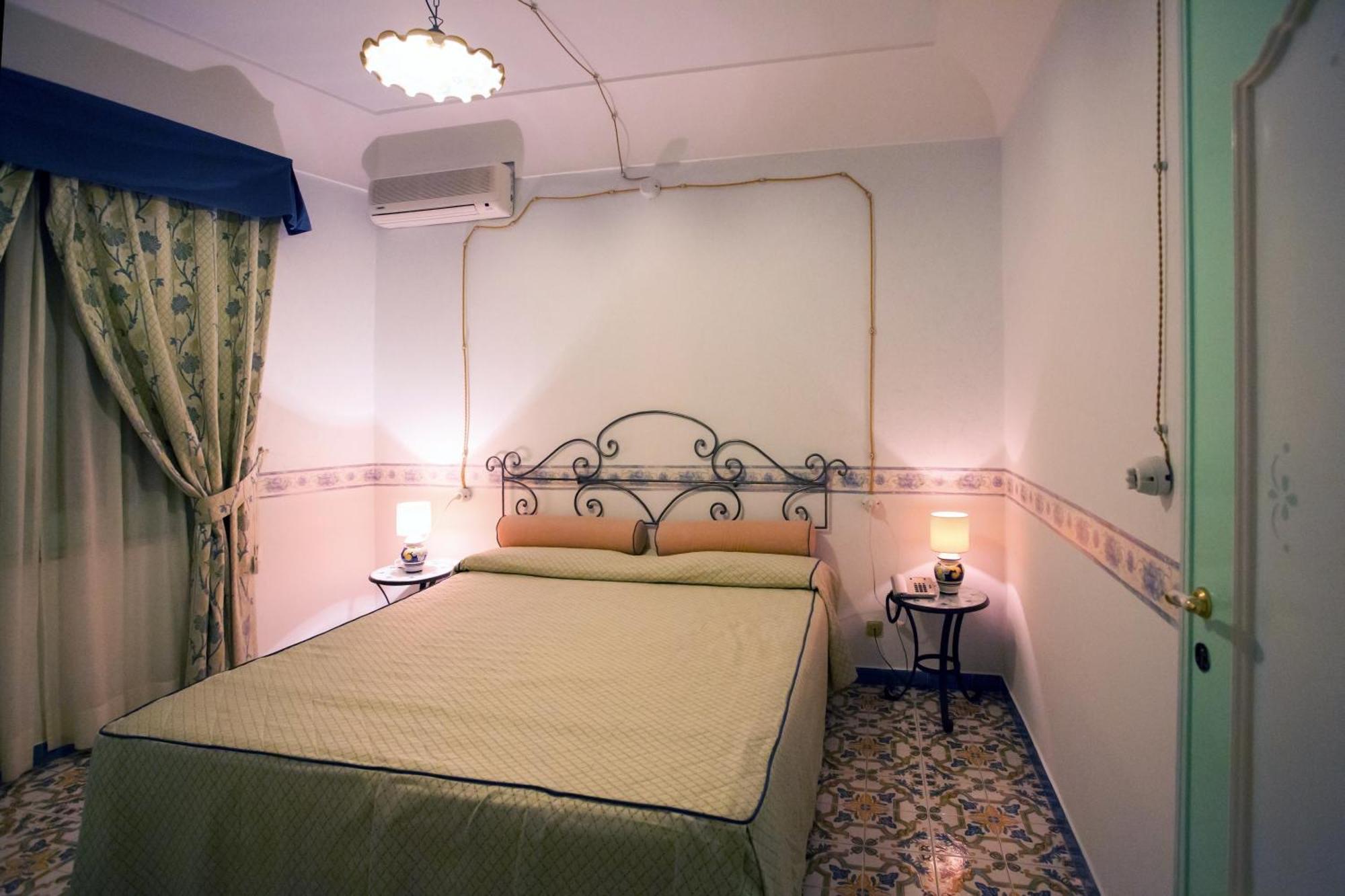 Fico D'India Relais Hotell Furore Rom bilde