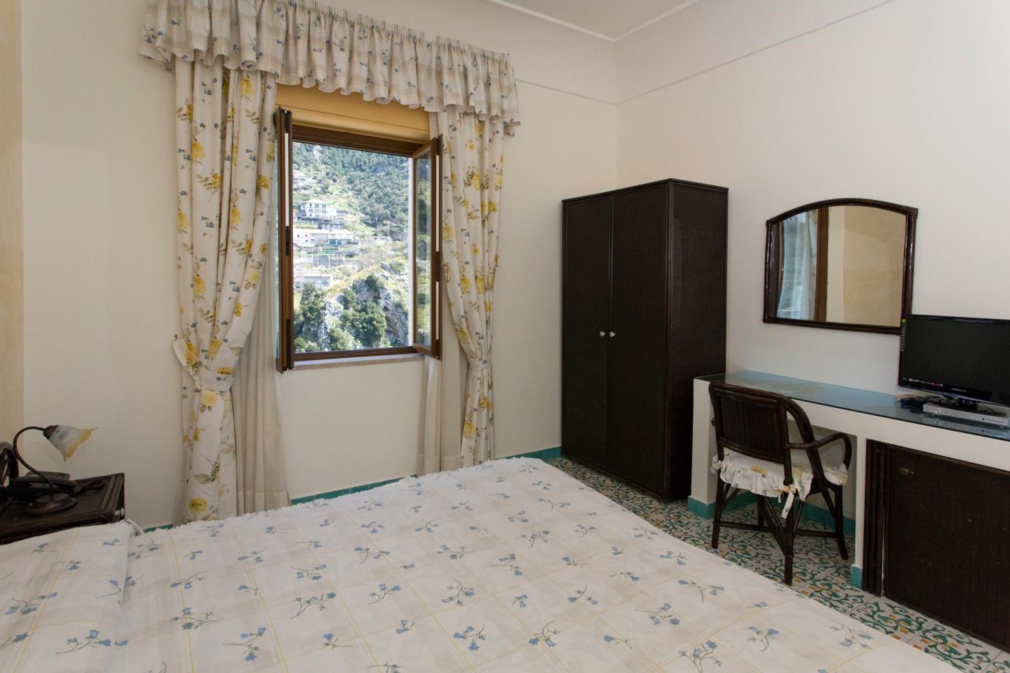 Fico D'India Relais Hotell Furore Rom bilde