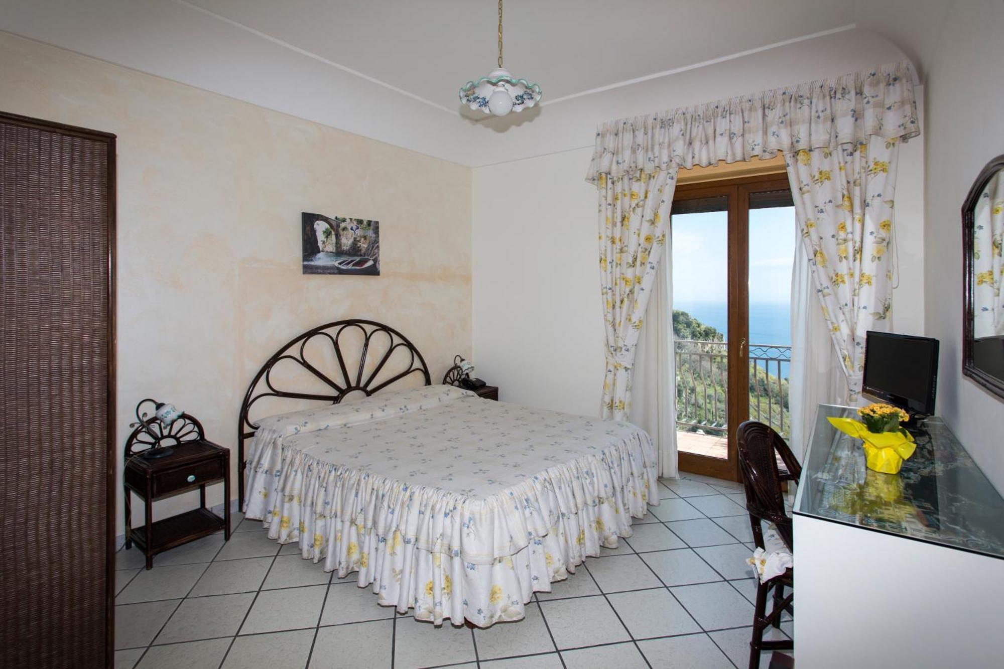 Fico D'India Relais Hotell Furore Rom bilde
