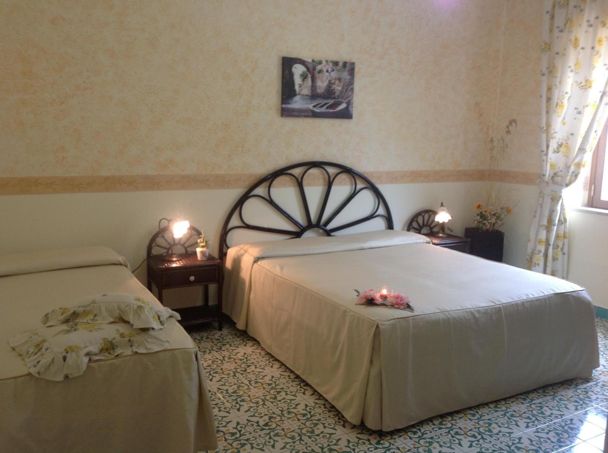Fico D'India Relais Hotell Furore Rom bilde