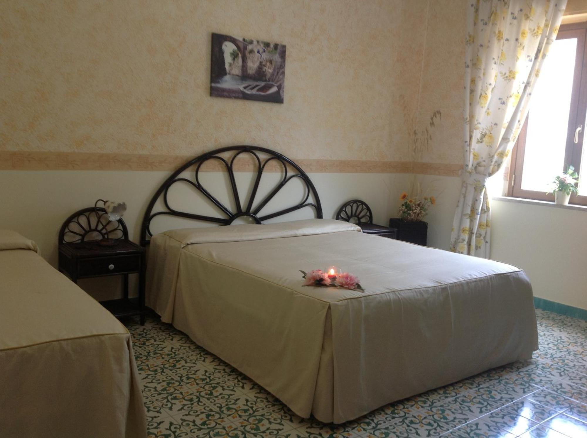 Fico D'India Relais Hotell Furore Rom bilde